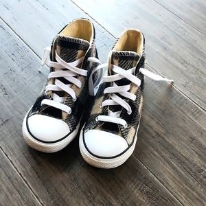 Toddler Buffalo Check Flannel Converse All-Stars, sz 10